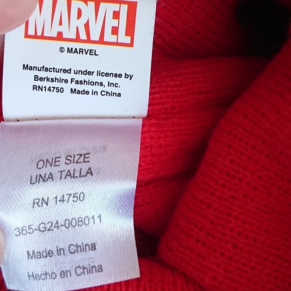 Red Spider Hero Knit Beanie for Kids - Picture 6 of 9